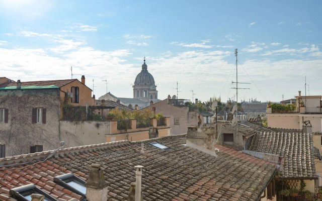 Piazza di Spagna Apartment