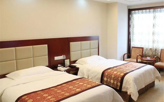 Vienna Longgang Hotel