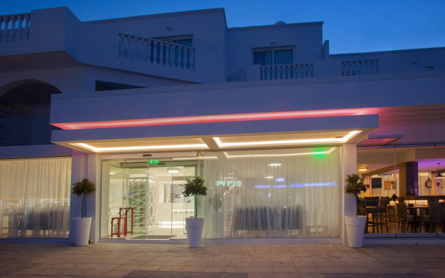 Princessa Vera Hotel Apartments