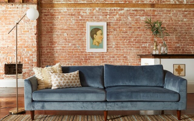 Charming Central Business District Studios by Sonder