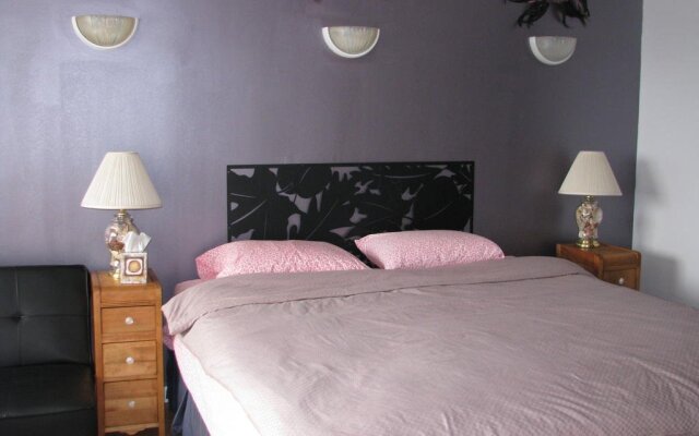 Fireflies Bed & Breakfast