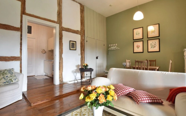 Grand Apartment in Satow with Garden