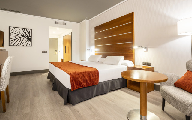 Hotel ILUNION Alcora Sevilla