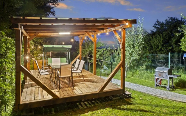 Silver Bungalow