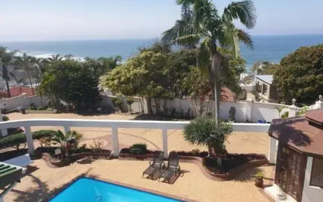 Ingwe Manor