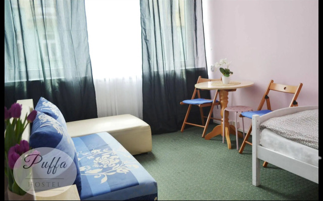 Puffa Hostel