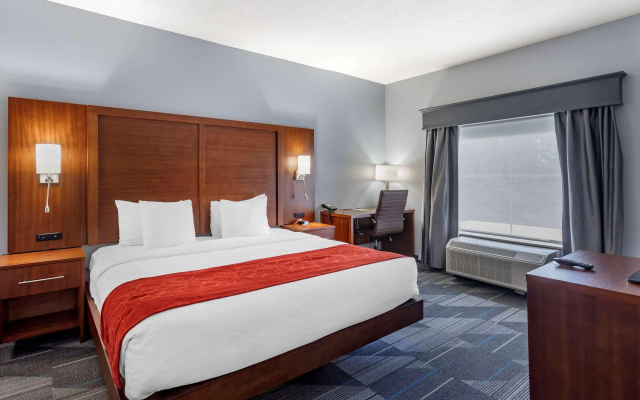Comfort Suites Olive Branch - Memphis South
