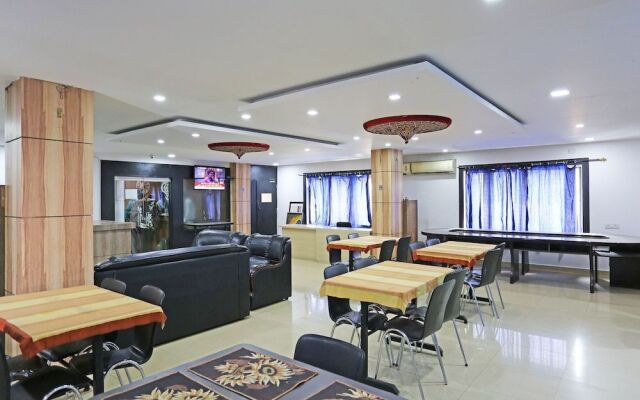 OYO 2794 Hotel Plaza Inn