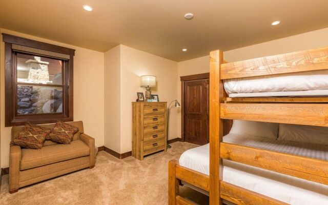 Alders #801 - 3 Br Townhouse