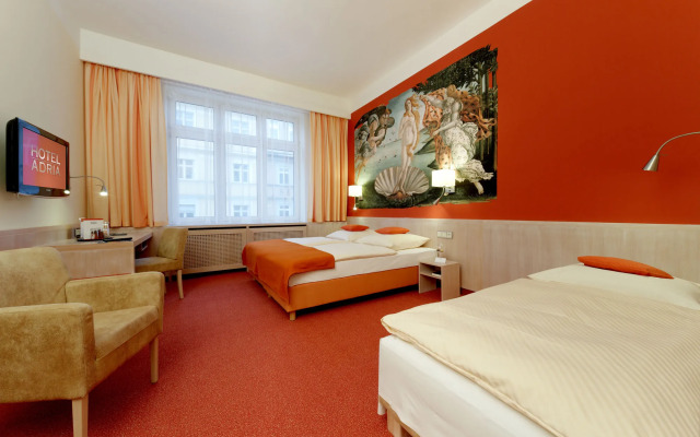 Hotel Adria München