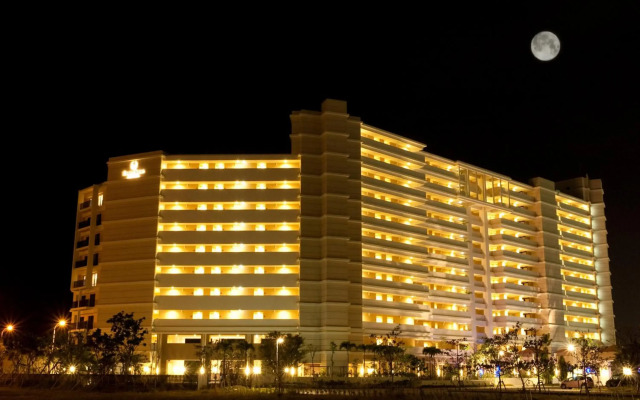 Moon Ocean Ginowan Hotel & Residence