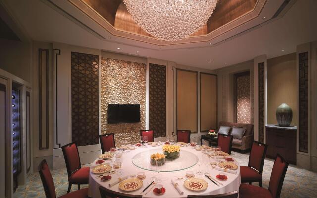Kowloon Shangri-La, Hong Kong