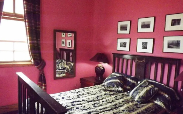 Hostal Paris