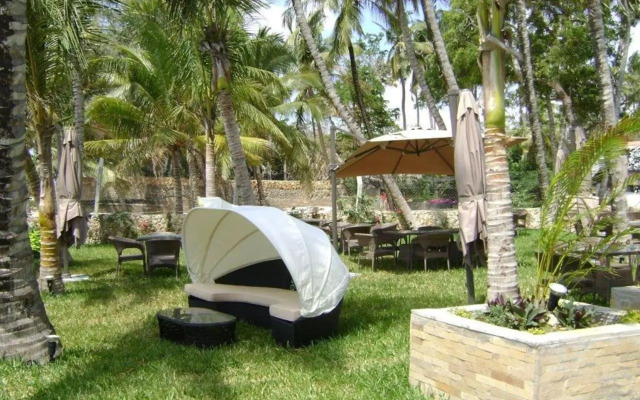 Beach Studio @ Cowrie