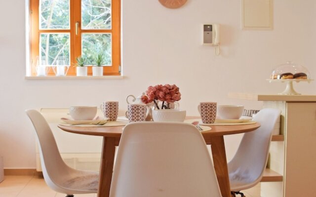 Apartment Wishing Well