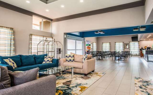 The Marco Hotel Lake Charles