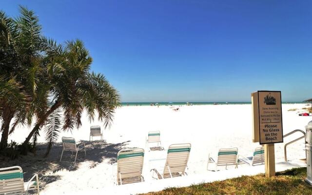 Jamaica Royale 604 - 2 Br Condo