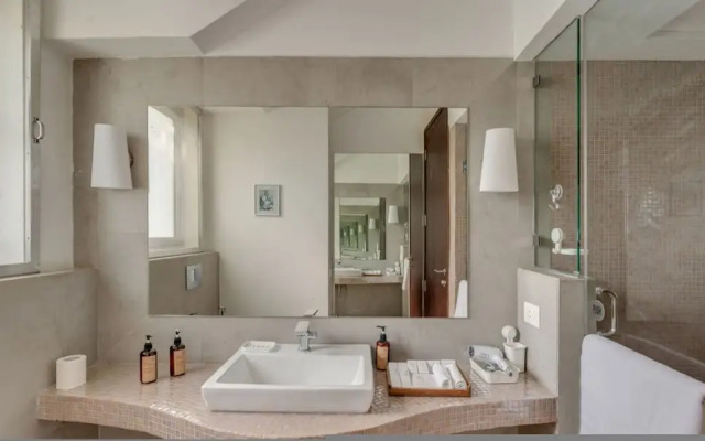 El Arbol by Hireavilla - 2BR w Rooftop Pool Nerul