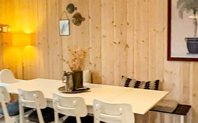 6 Person Holiday Home in Hals