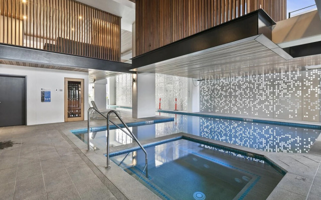 Hope Street Apartments by CLLIX