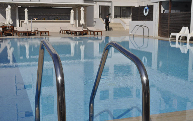 Sun Hall Hotel