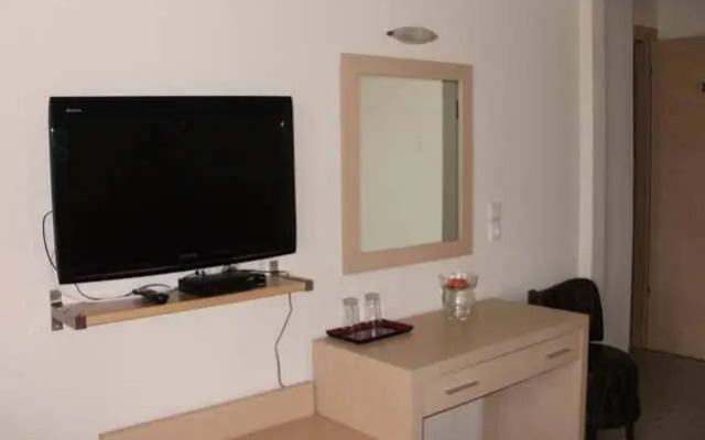 Amfitrion Hotel