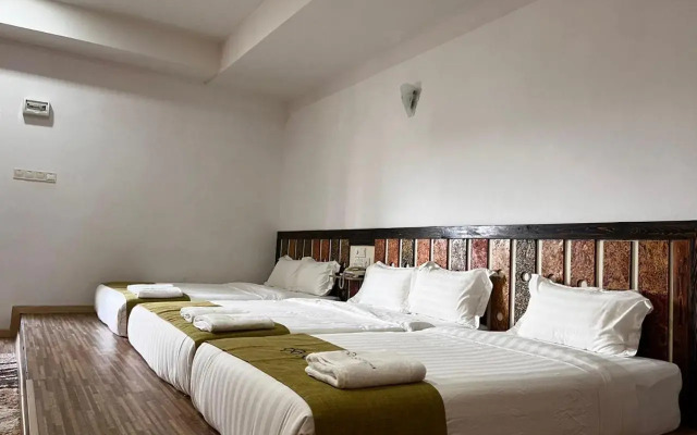 S8 Boutique Hotel