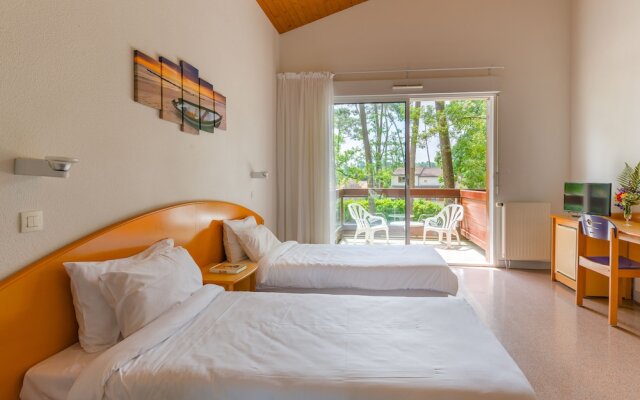 Azureva Ronce Les Bains