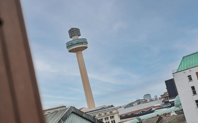 Host Stay Balcony Room For Two Sevenstay Apartments