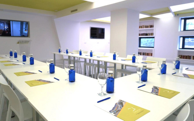 Cosmo Apartments Sants