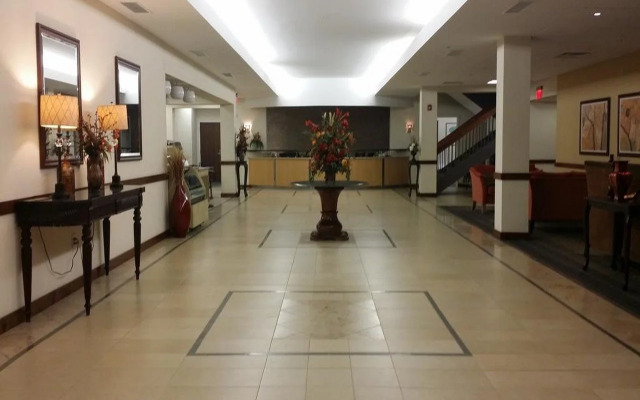 Ramada Williamsburg East Busch Gardens Area