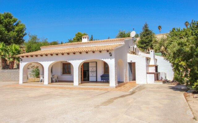 Finca Alhambra - spacious and characterful property in Benissa