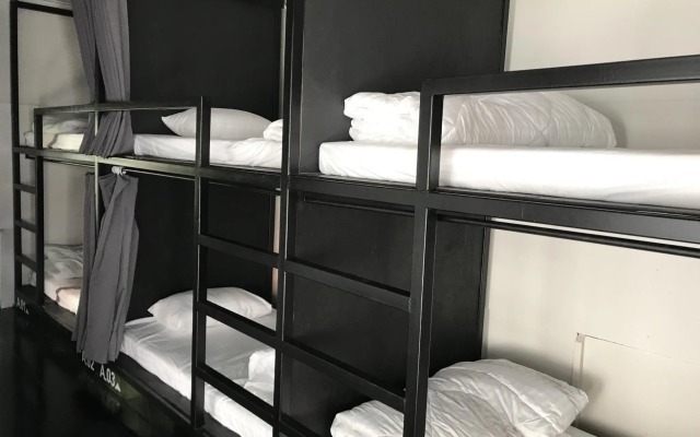The Park Society - Hostel