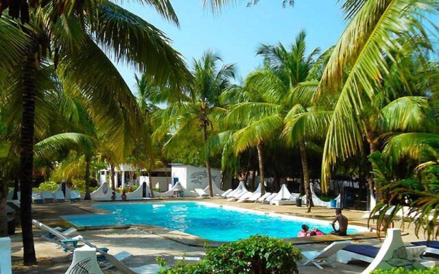 Hotel Awale Plage Village Vacances