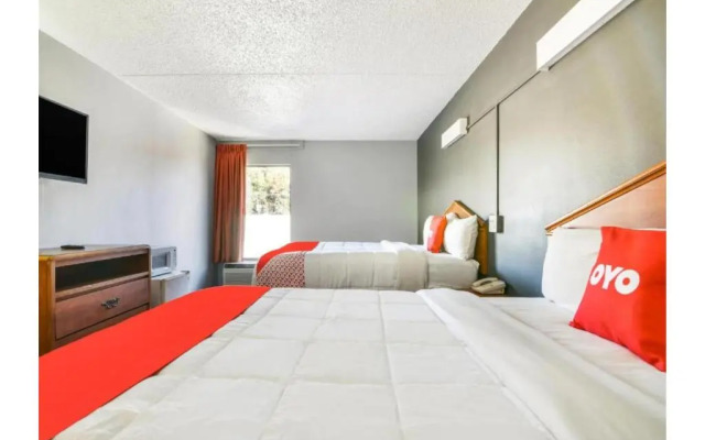 Cranbury Inn & Suites