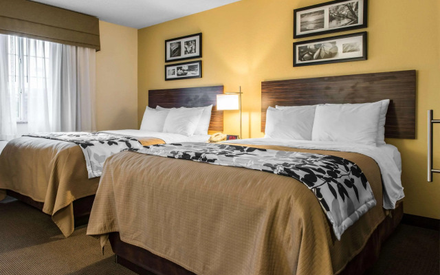Sleep Inn & Suites Pittsburgh Airport
