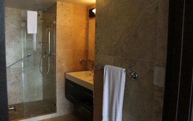 Luxury Oasis Ocean View Condo