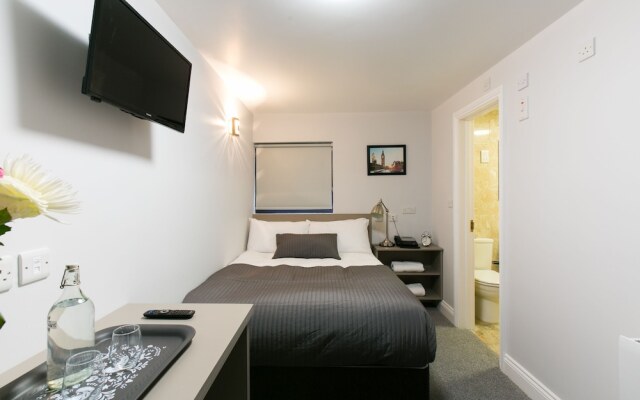 Townhouse 16 Ilford Hill