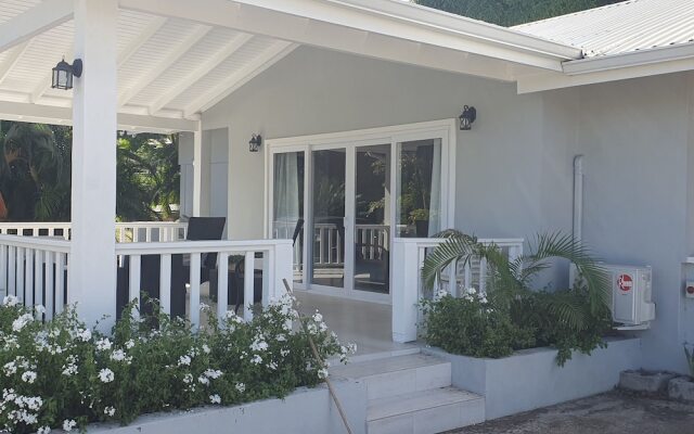 The Lane @ Rodney Bay is a newly renovated 3 bedroom house in the heart of Rodney Bay. 3 Home by RedAwning