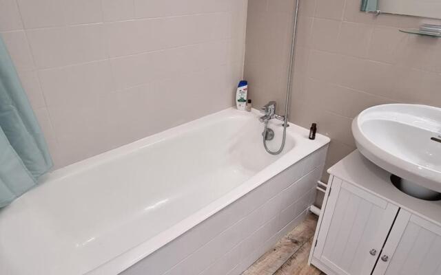 Appartement Royan, 1 pièce, 3 personnes - FR-1-71-89