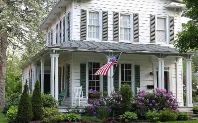 Bear Lodges & 131 Main Street