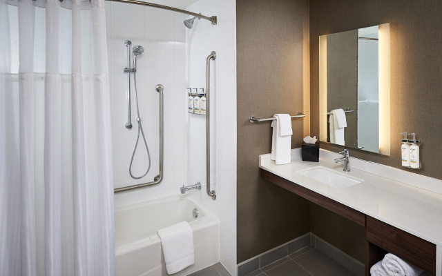 Staybridge Suites Niagara-On-The-Lake by IHG