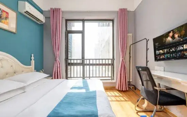 Xiaomi Light Hotel (Henan University of Technology)