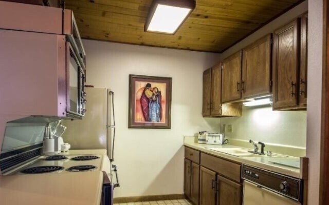 Windchimes #202 2 Bedroom Condo