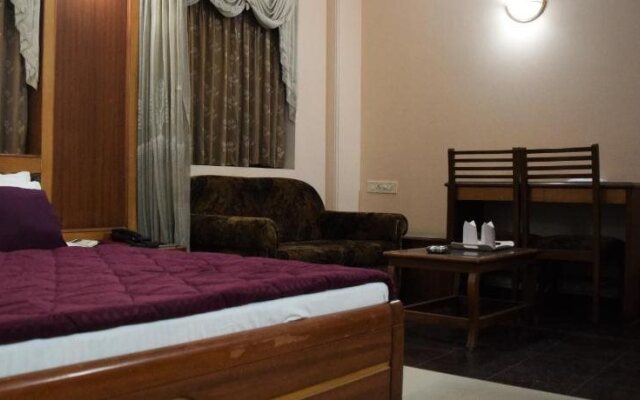 Hotel Valiant