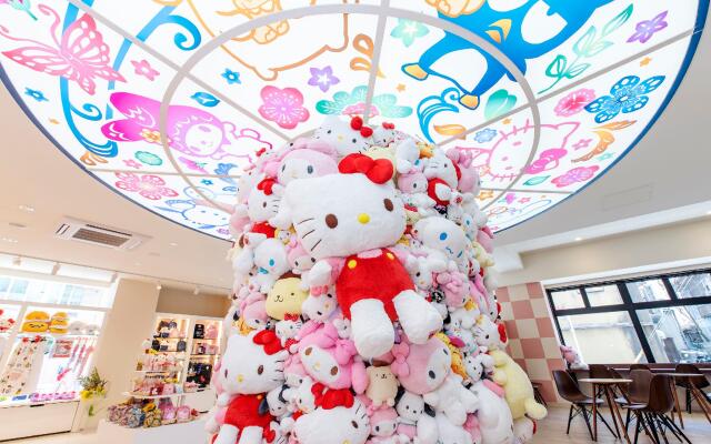 Hotel Okinawa With Sanrio Characters