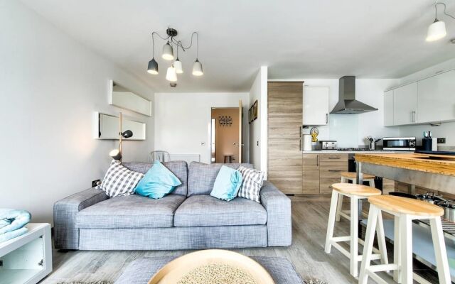 Modern 2bed/2bath with Amazing Views