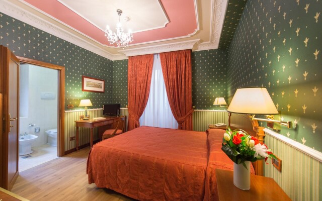 Strozzi Palace Hotel