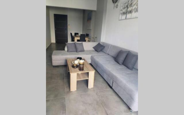 Felou's House 1