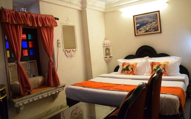 Shree Jagdish Mahal Heritage Hotel